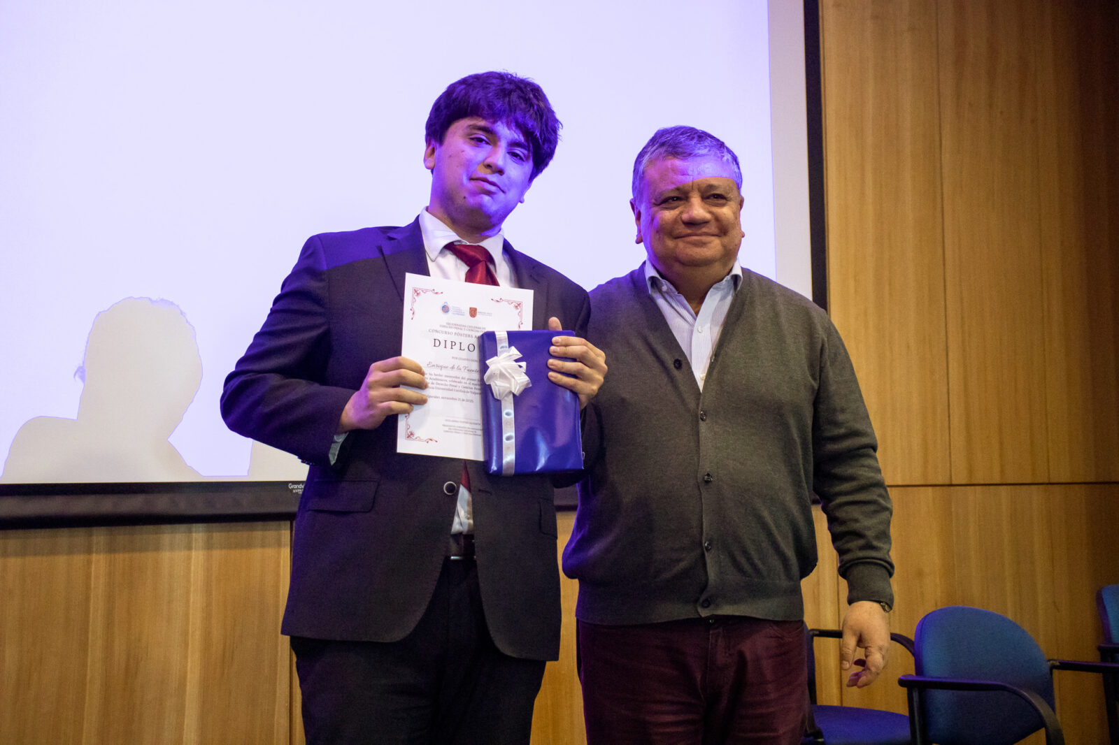 Destacada participación de Escuela de Derecho UV en XXI Jornadas Chilenas de Derecho penal y Ciencias penales: primer lugar de ayudante en concurso de posters y presentación de libros y exposiciones de docentes