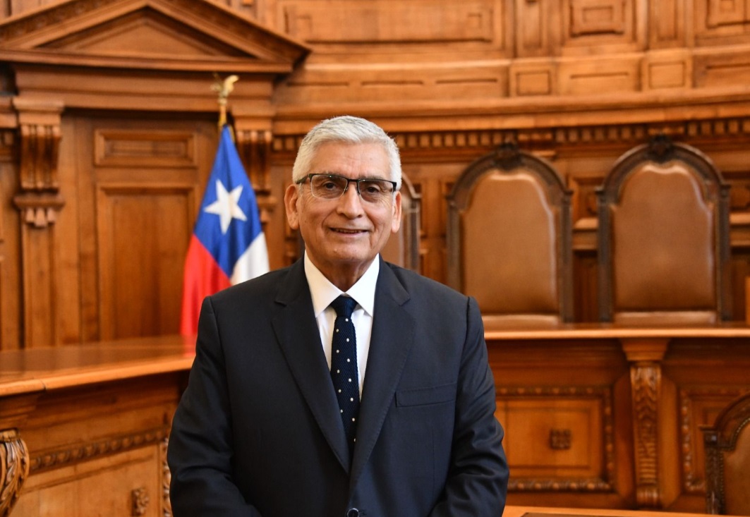 Egresado destacado Derecho UV: Jorge Zepeda asumió como ministro de la Corte Suprema    